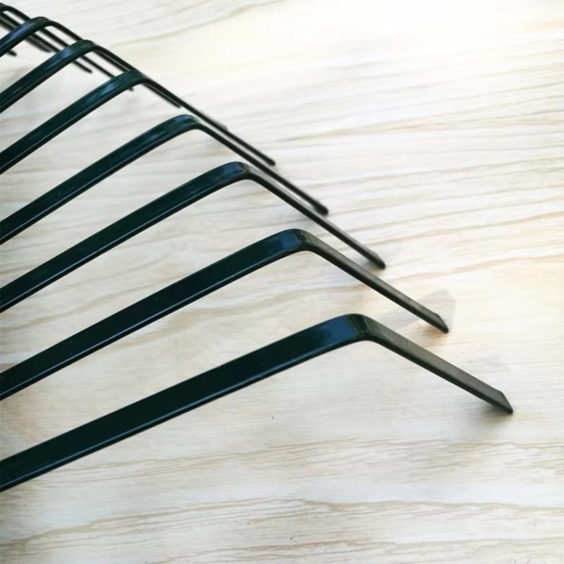 22-tanden zware stalen metalen hark voor hoofd Koolstofstaal Gazon Bladeren Tuin zonder handvat Thuisgereedschap Tuingereedschap