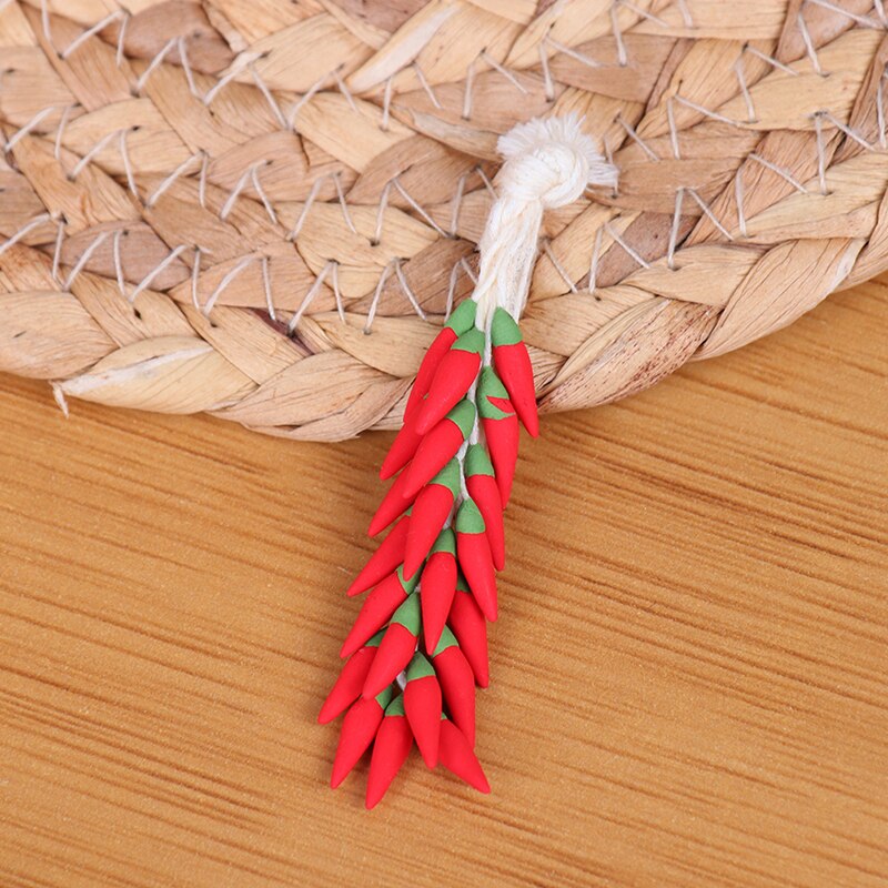 1/12 Poppenhuis Miniatuur Accessoires Mini EEN String Van Rode Chilipeper Simulatie Peper Groenten Model Speelgoed Voor Poppenhuis Decor