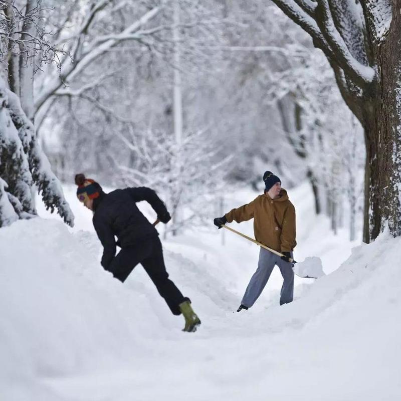 Shovel Multifunctional Shovel Set Shovel Tool Car Scraper Brush Set