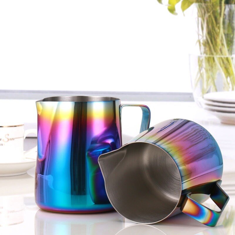Melkopschuimkannetje voor latte art regenboogkleurige koffiemokken roestvrijstalen melkopschuimer voor espresso 350/600ml