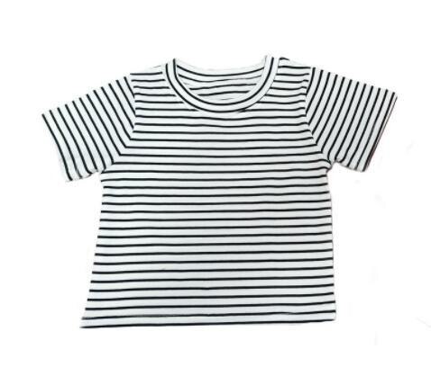 2022 neue Sommer Baby Jungen Denim Karosserie Ärmel Mädchen Overall Kleinkind freundlicher lässig Kleidung 0-3 Jahre: Schwarz t Shirt / 24M   90cm