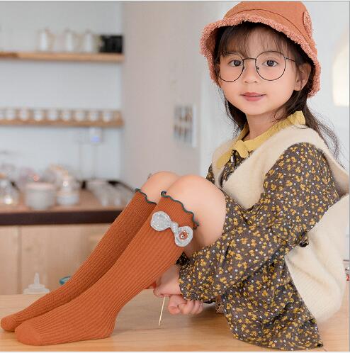 1-10Year Autunno e di inverno nuovi bambini calzino di orecchio di legno senza etero ragazze accatastati arco delle ragazze dei bambini calzini