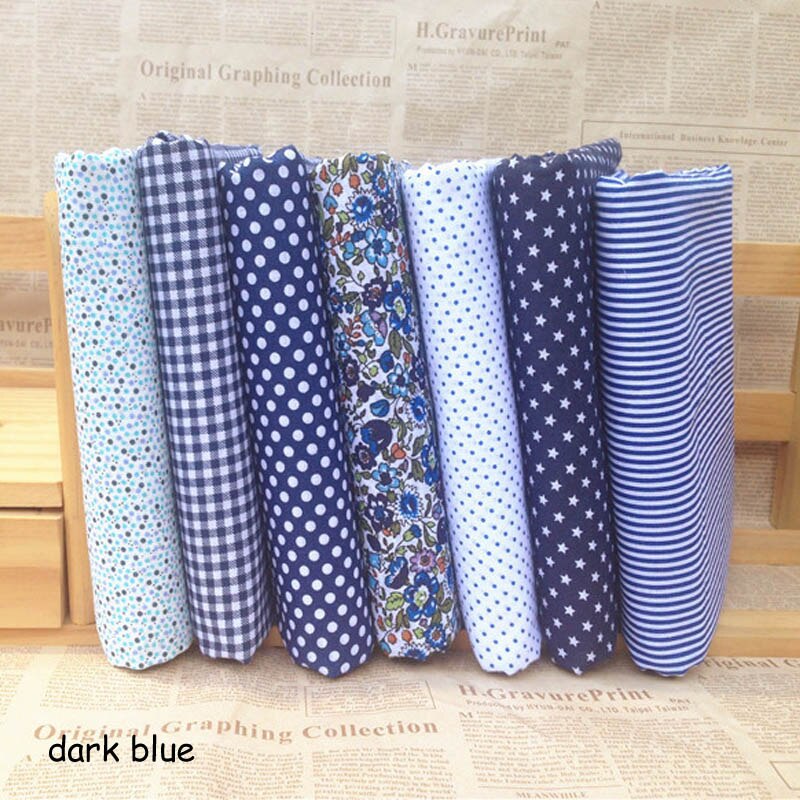 7 stk/pakke 25*25cm dukketøjsposer trykt patchwork blandet bomuldsstof syning patchwork beklædningsstof: Mørkeblå