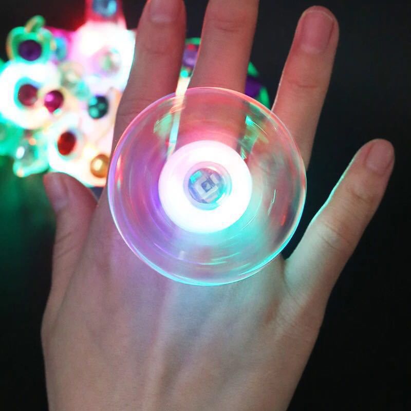 26 stücke LED Blinkt glühen Armbänder Drehung Spielzeug Geburtstag Gastgeschenke für freundlicher 63er