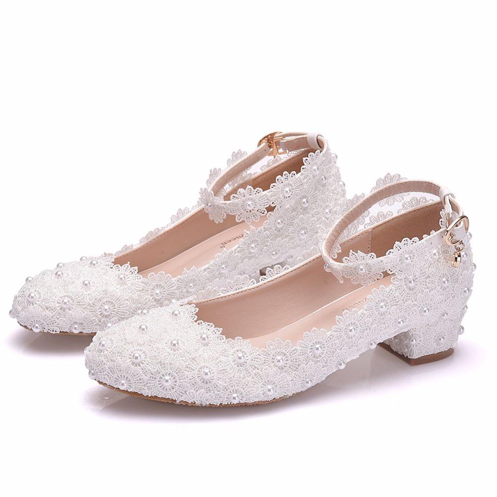 Crystal Queen Vrouwen 3Cm Hoge Hakken Witte Kant Bruiloft Schoenen Sexy Bruid Party 3Cm Puntschoen Ondiepe mond Pompen Schoenen: 40