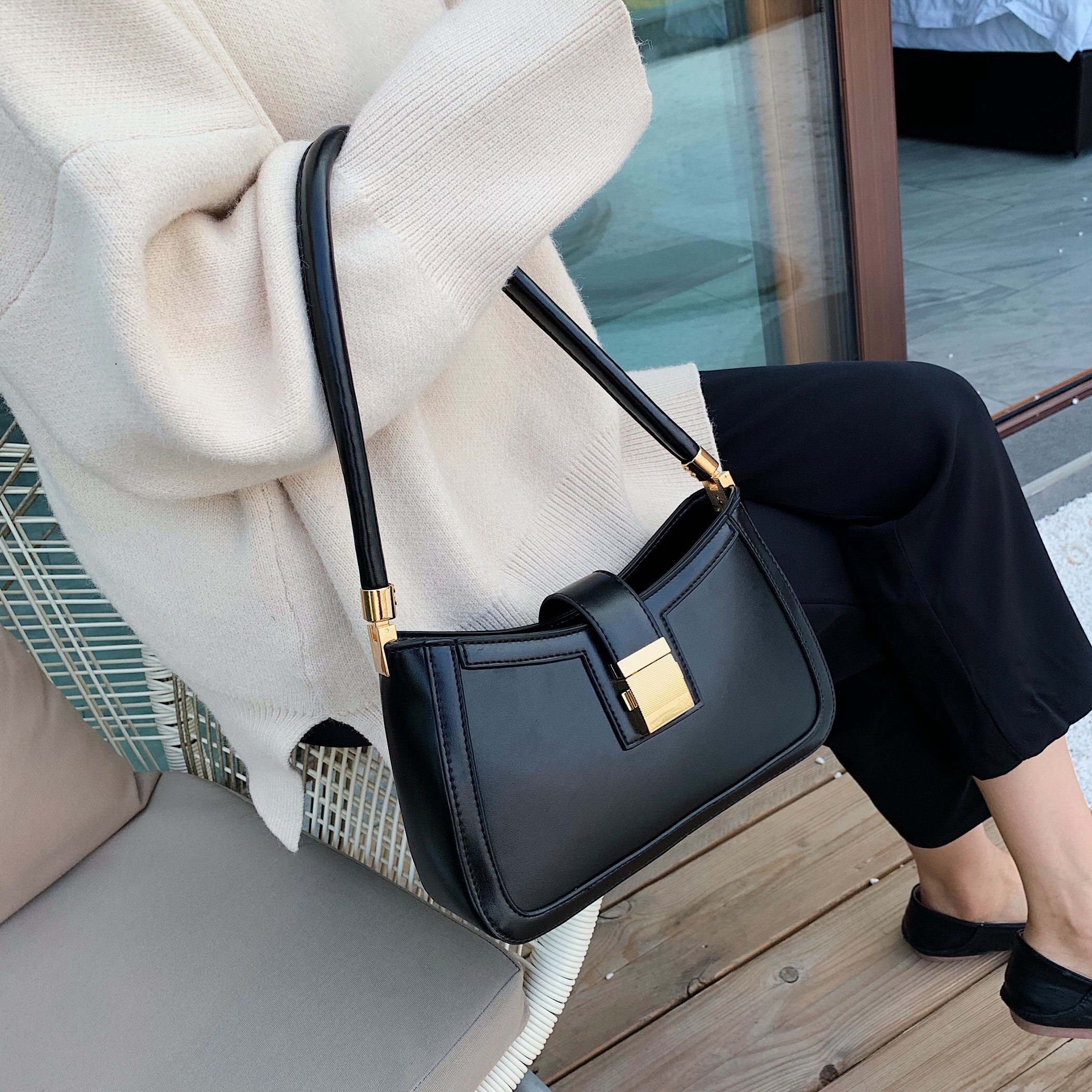 LEFTSIDE Solid Color PU Leather Shoulder Bags For Women 2022 hit Lock Handbags Small Travel Hand Bag Lady Bags