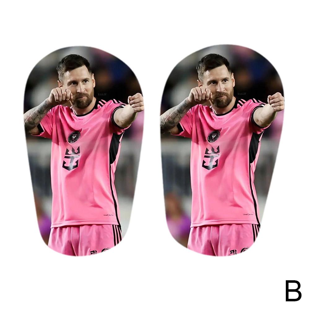 1 paar mini-scheenbeschermers, beschermende voetbalbenodigdheden, beschermende uitrusting scheenbeschermers verzamelpads voor voetbalfans: YELLOW