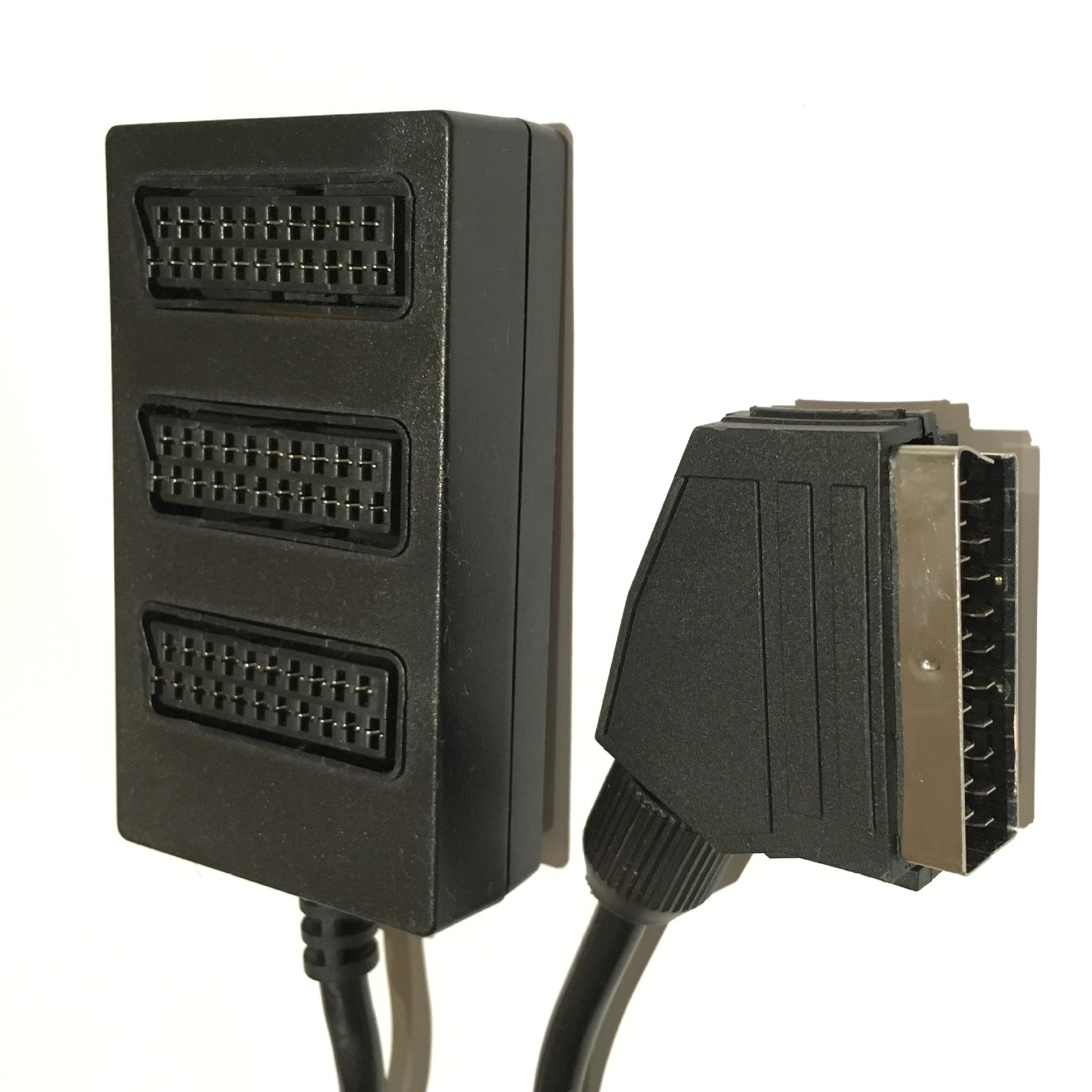 Electrovision 3-way Scart Splitter, Black 0.35m