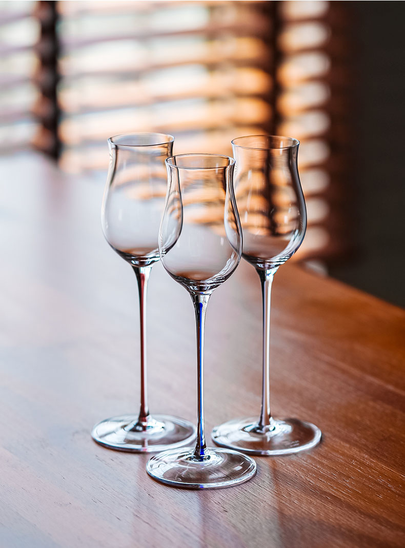 Handmade Crystal Flared Wine Glass Red Rod Sweet Whiskey Tasting Glass for Enhanced Aroma And Flavor Experience