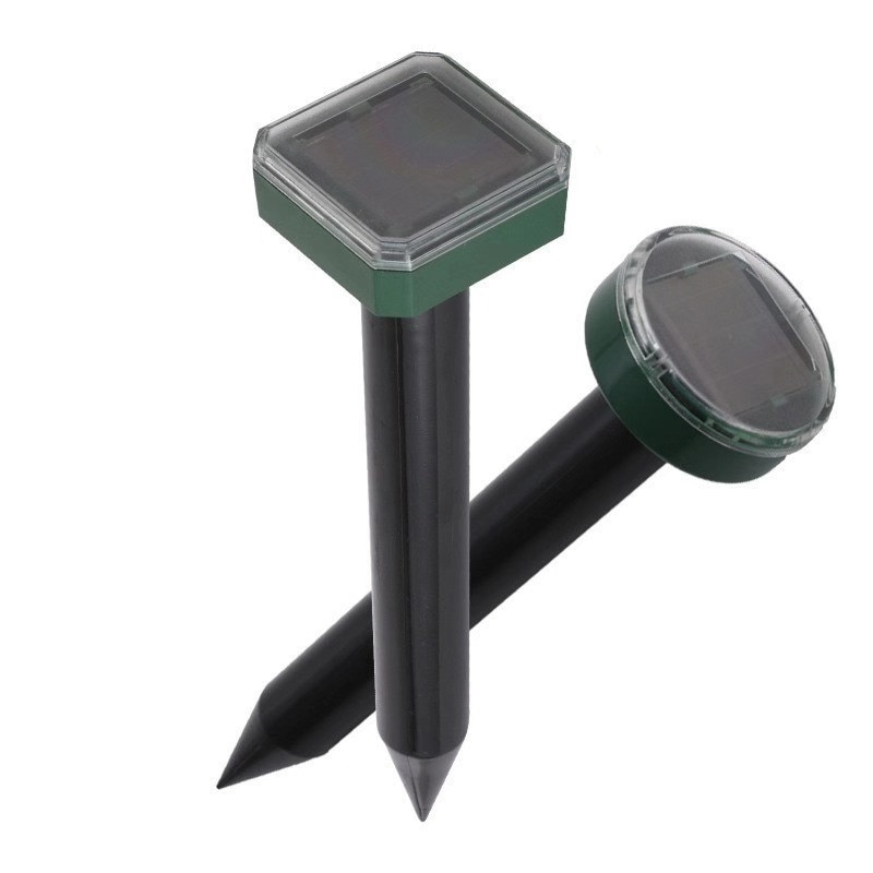 4pcs Ultrasonic Solar Power Mouse Repeller Outdoor Garden Yard Mole Rat Rodent LED Repeller With Solar Energy Panel Outdoor Lamp