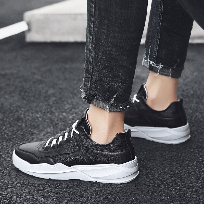 Åndbare hombre mesh sneakers arbejde afslappet mand sneaker sko zapatillas på sikkerhedssko blade sko herre zapatos komfortable
