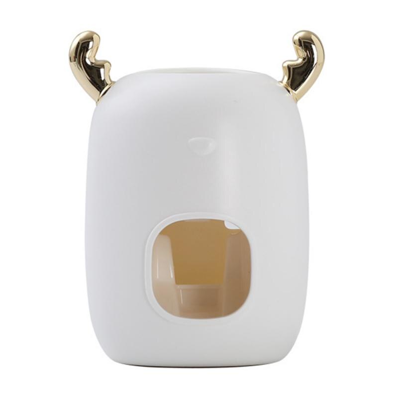 Toothpaste Squeezers Christmas Look Wall Mount Stand Automatic Toothpaste Dispenser Tooth Dust-proof Toothbrush Holder: white