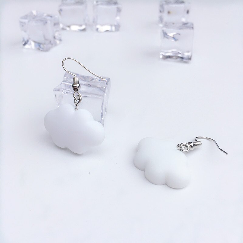 Pendientes colgantes de nube blanca para mujer y niña, aretes de gota de nube rosa/azul/verde/púrpura/naranja, joyería de de Ciencia: White