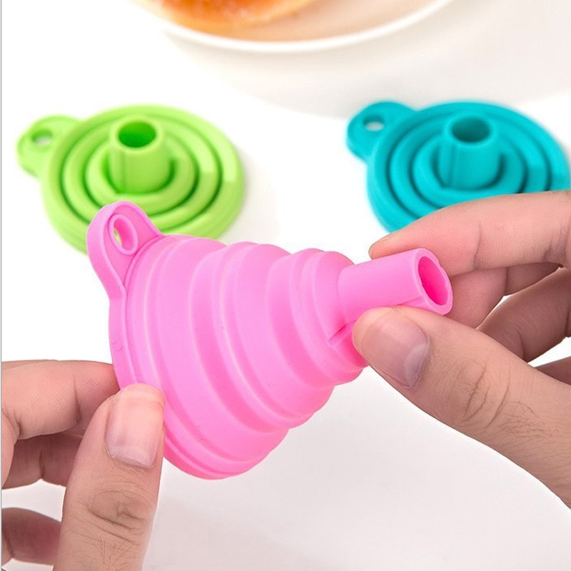 Mini Opvouwbare Trechter Silicone Inklapbare Trechter Opvouwbare Draagbare Trechters Worden Opgehangen Huishoudelijke Vloeibare Doseren Keuken Gereedschap