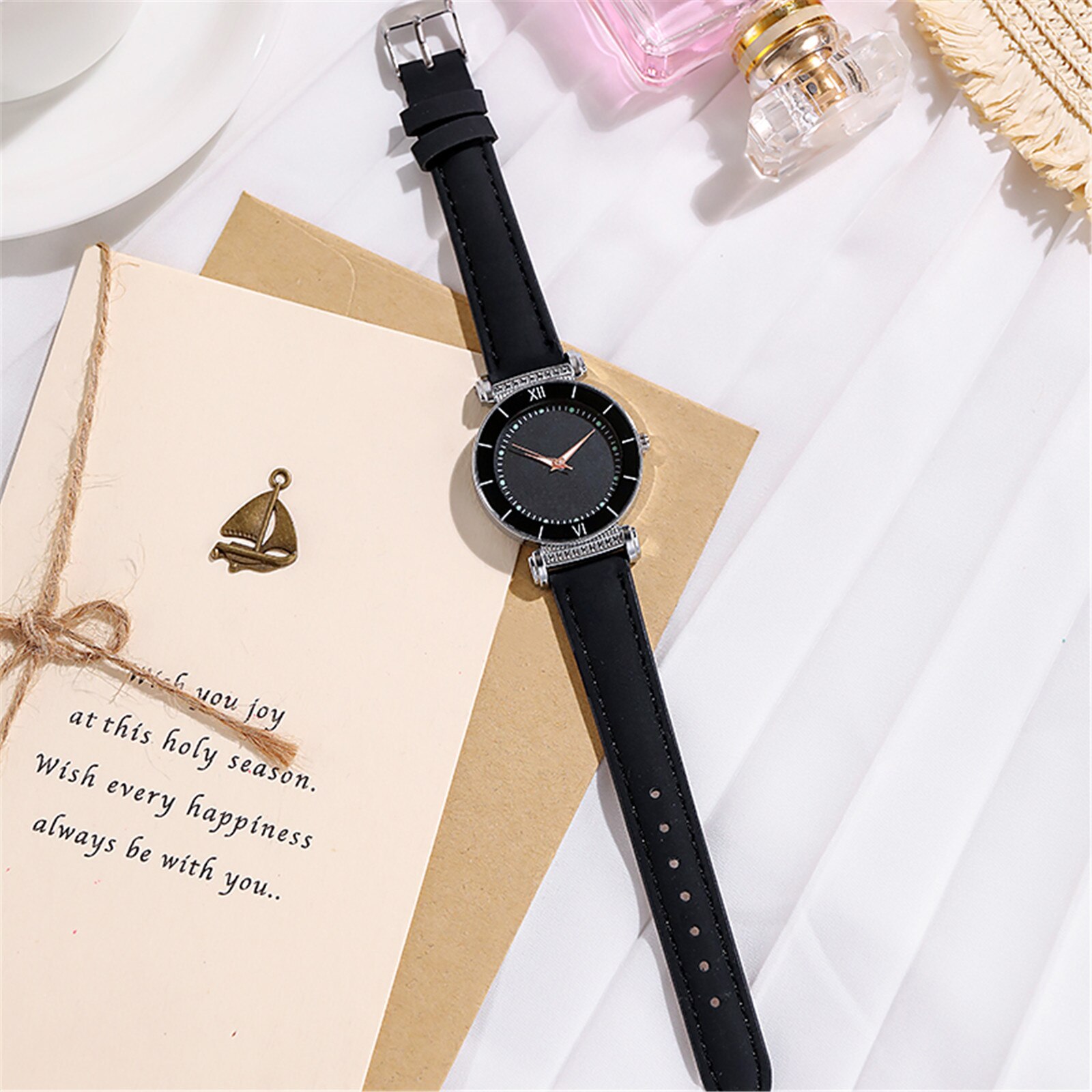 Sleek Minimalist Dial Wristwatches For Women Leather Ladies Watches Luxury Wrist Watch Relojes De Mujer Montre Femme Wristwatch