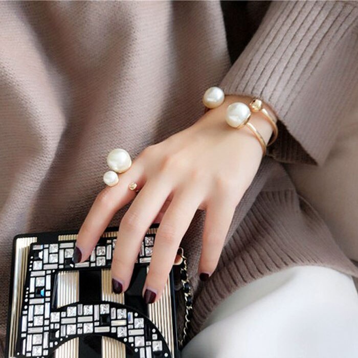 HUANZHI-pulsera de doble capa con perlas grandes y formas geométricas para mujer y niña, brazalete hueco, de joyería para , novedad de