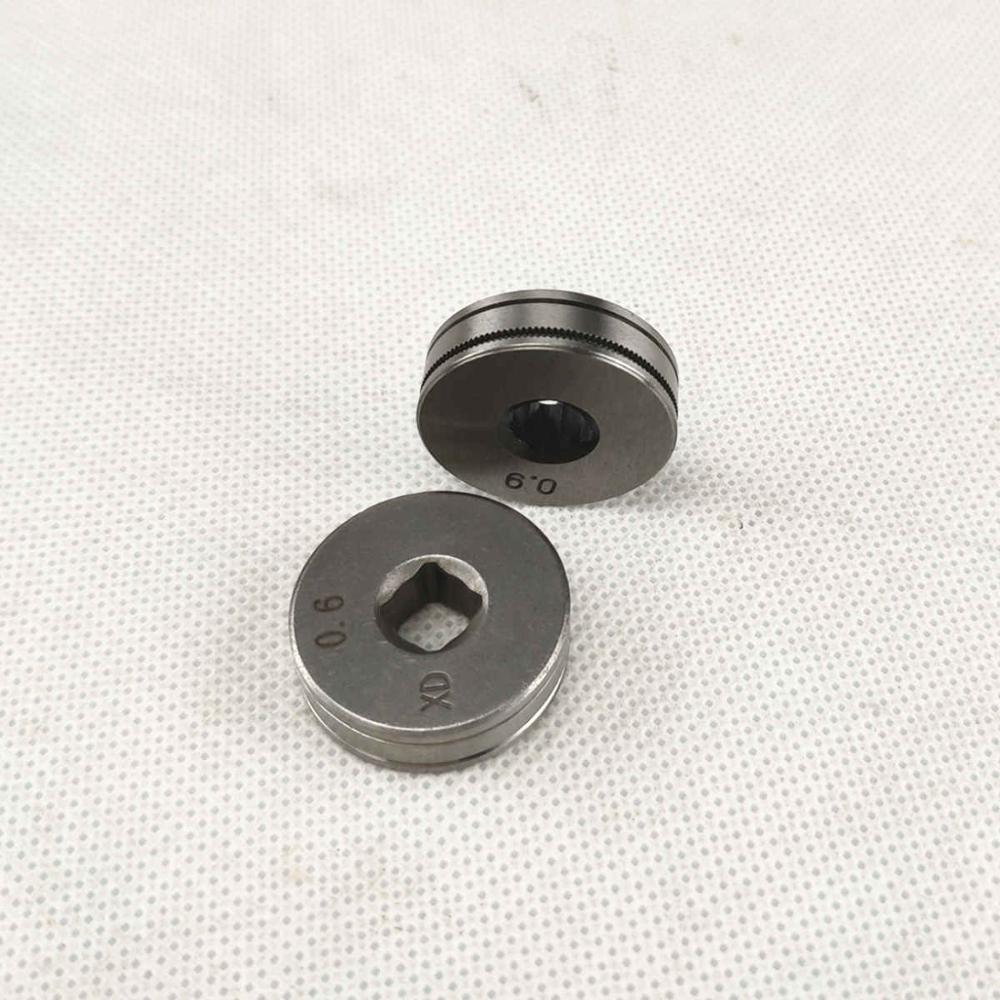 Mig svejsemaskine trådfremføringsrulle vuk knurl groove 0.6mm 0.8mm 0.9mm 1.0mm af stål aluminium flussnor svejsetråd ssj -16