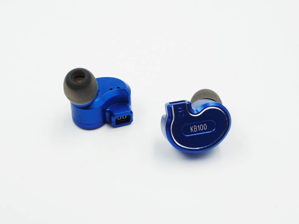 BQEYZ KB100 1 Armature équilibrée + 2 pilote dynamique hybride 2pin 0.78mm détachable métal HiFI In-ear écouteur