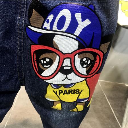 Märkesjeans vår och höst barnpojkar jeans baby elastiska byxor 2-7 år gamla barn