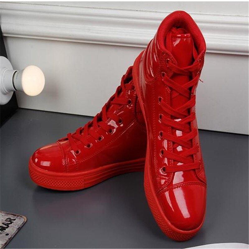 women and Men&#39;s High Top Patent Leather PU Casual Flats Shoes Man Outdoor Footwear Leather Ankle Boots Mens Martin Boots