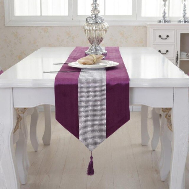 5 moderne bordløber flannel rhinsten bryllup julekage blomsterdekoration bordløber håndværk 8 farver: Lilla
