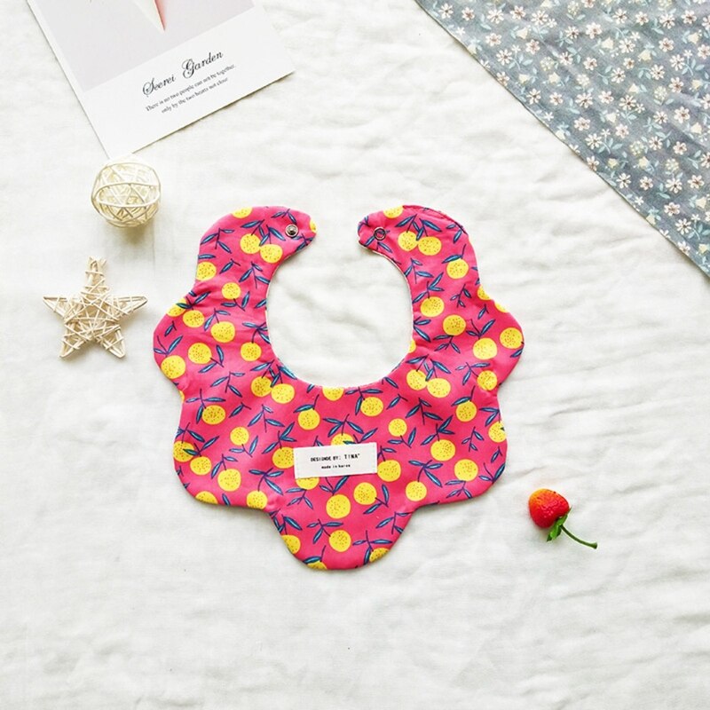 Bavaglini per neonati in morbido cotone stampa su due lati asciugamano Saliva neonati ragazze alimentazione alimentare panni Burp grembiule Bandana roba per bambini