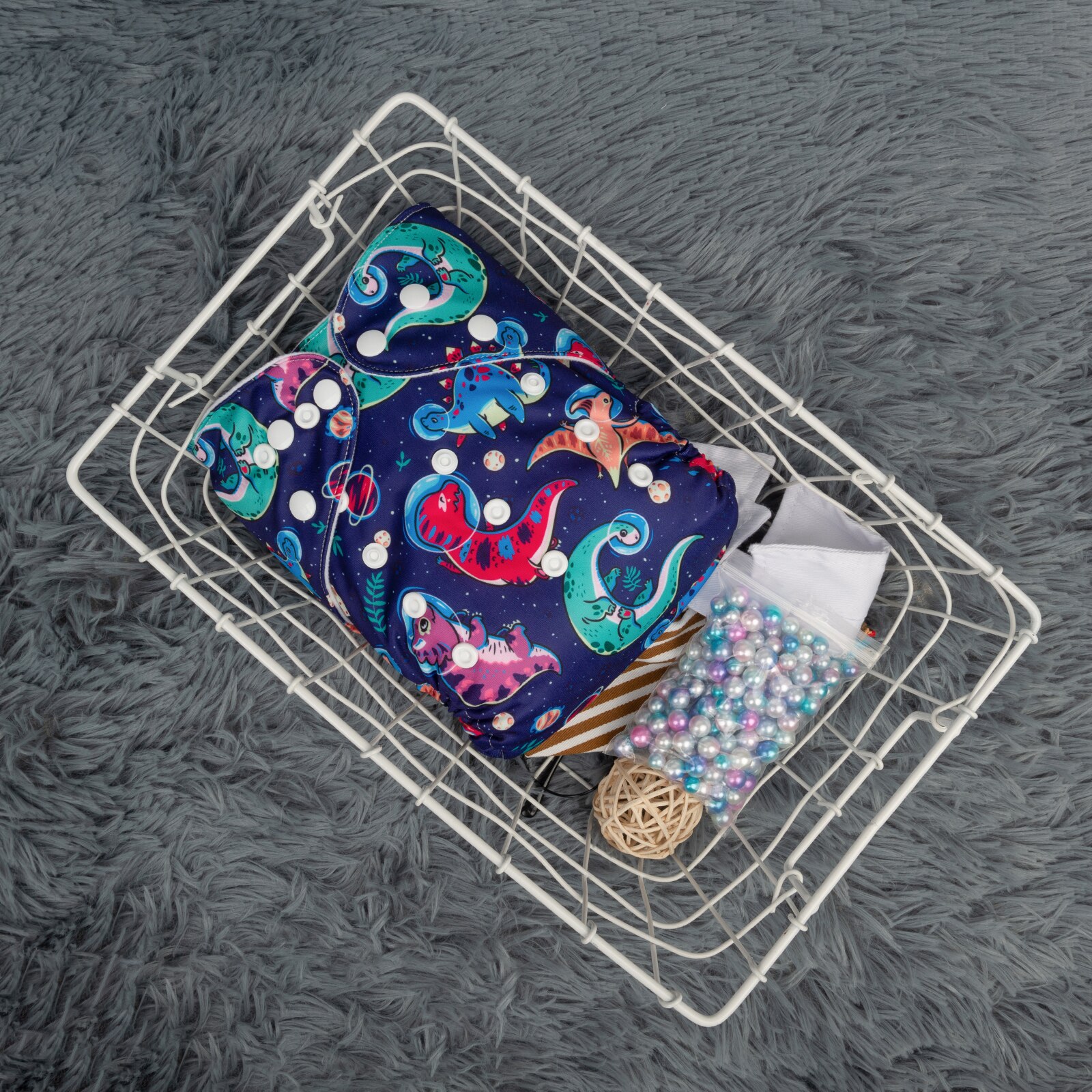 Alvababy Positioned Cloth Diapers Baby Eco-friendly Baby Cloth Nappy with 1pc Insert