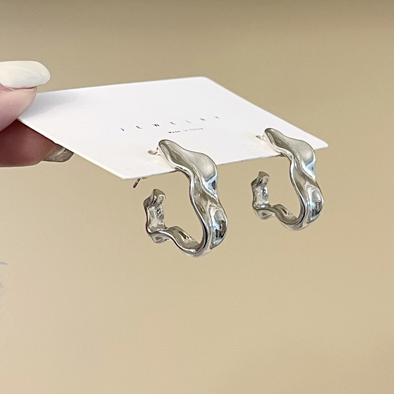 Irregular Liquid Metal Earrings Personality Retro Geometric Hollow Out Earrings Woman Party Travel Christmas
