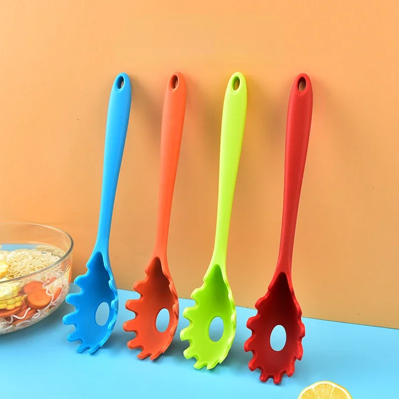 1 stk silikon pasta nudelskje pastaskje dørslag nudler spaghetti gaffel øse spor skje nylon avløpssil kjøkkenutstyr