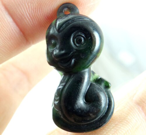 Unique Natural stone black green jades hand-carved Three-dimensional 12 Zodiac signs pendant Gems jewelry Making necklace 1pcs: Dragon