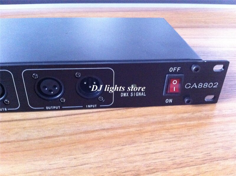 8 way dmx splitter amplifier dmx 512 signal distributor for digital led lights ac 110/220v most connect 16pcs signal amplifier