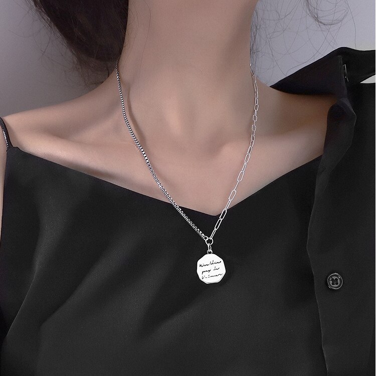 Collar con colgante de plata de ley 925 para mujer, cadena de clavícula redonda Irregular, letras grabadas, de joyería