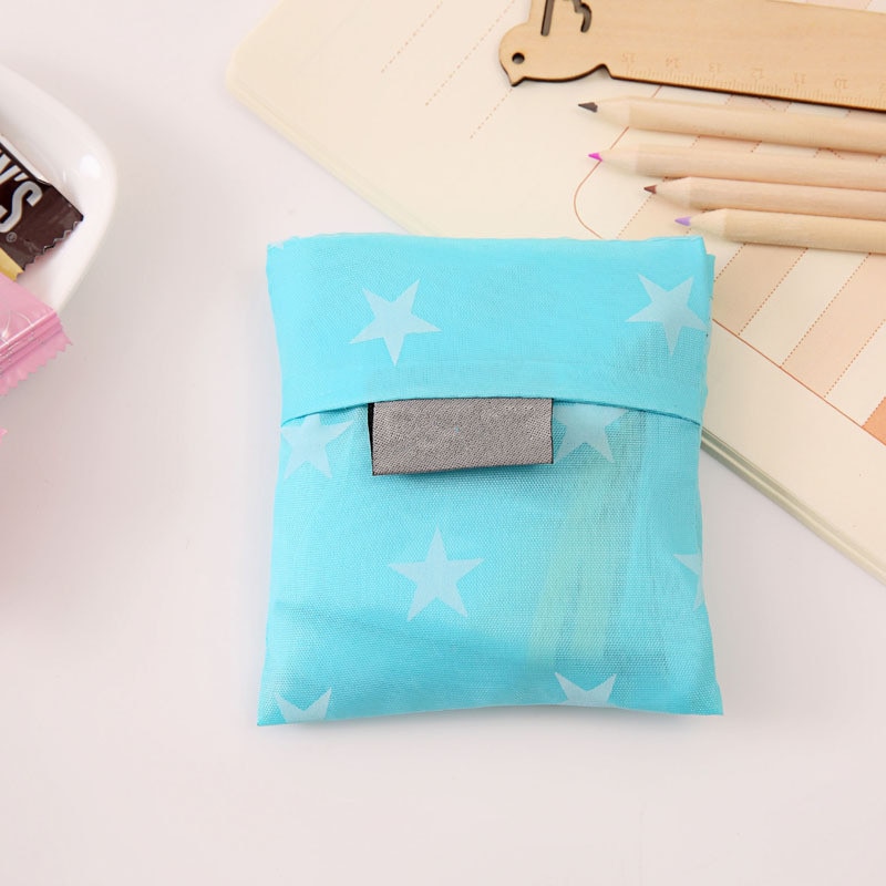 Verkoop Mode Afdrukken Opvouwbare Groene Boodschappentas Tote Folding Pouch Handtassen Handig Grote Capaciteit Opbergzakken: Light blue pentagram