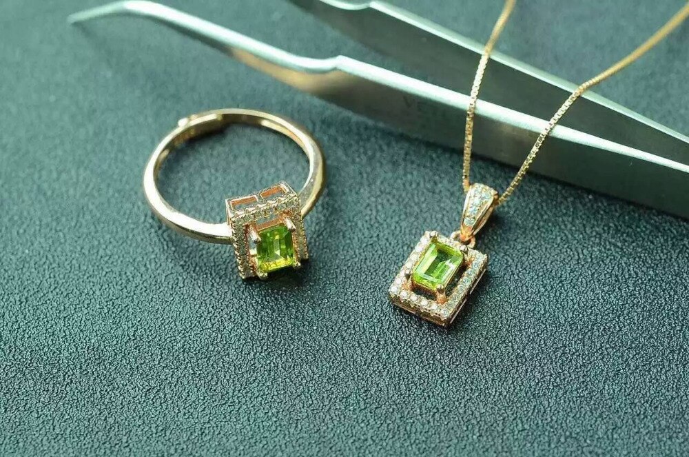 Fedeltà naturale peridot 925 sterlina d'argento Ciondolo anello Squisito impostato di gioielli naturale di limone Felice pietra preziosa bene gioielleria donne