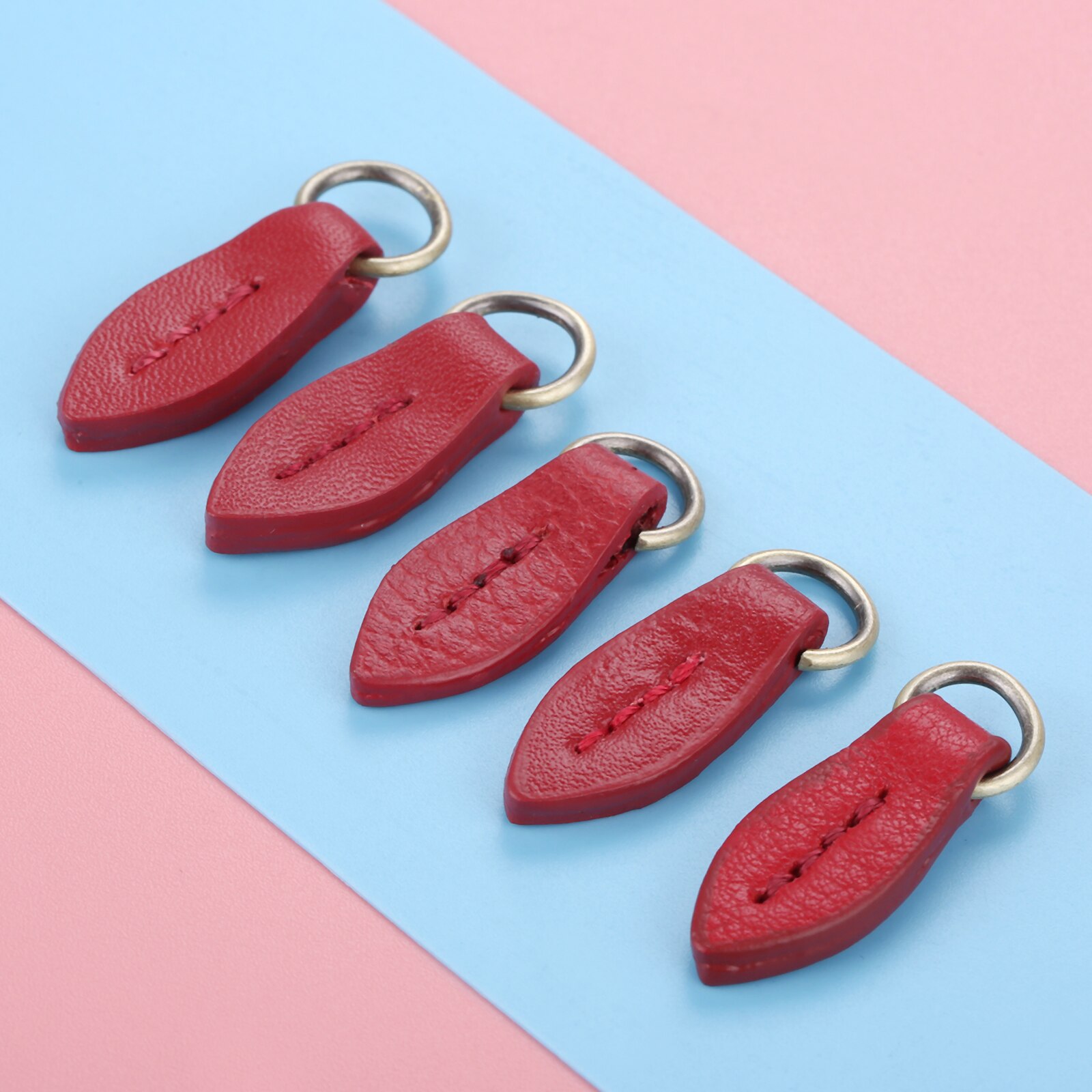 5Pcs 33*11mm Zipper Pullers Tree Leaf Shape Leather Zipper Pull Zipper Puller Replacement for Sewing Crafts Fasteners 11Color: Red