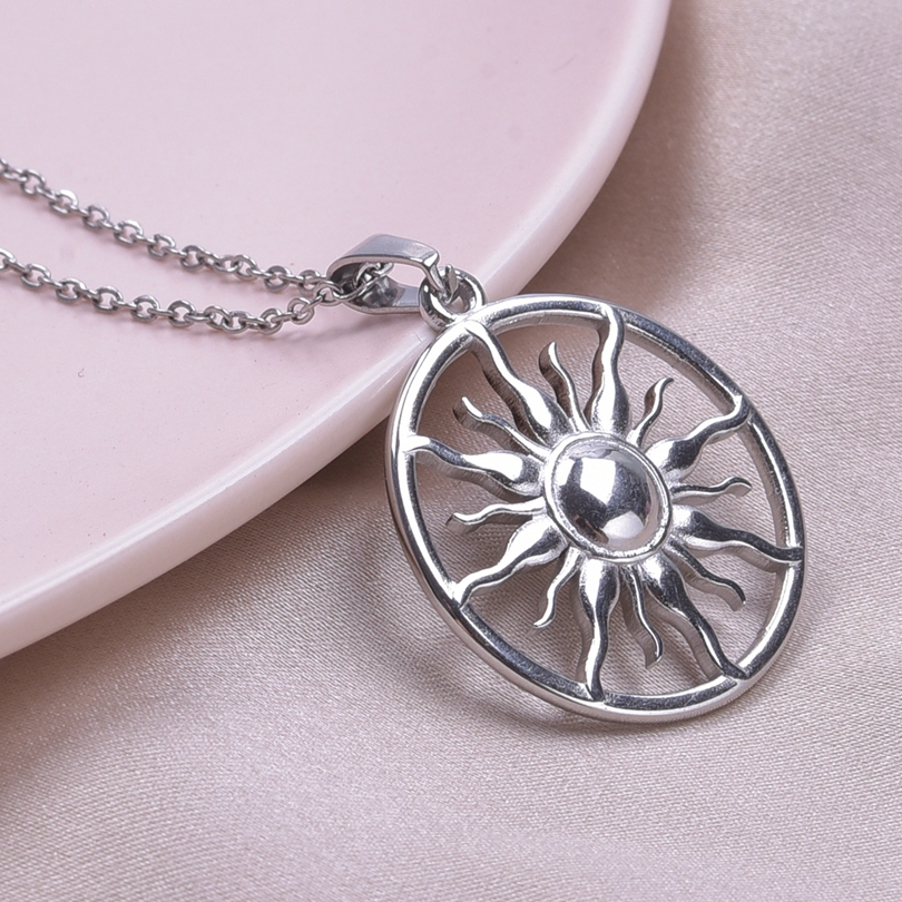 Colliers ronds avec pendentif soleil pour femmes et hommes, accessoires, bijoux d'espoir, collier en acier inoxydable, ras du cou Vintage, d'anniversaire: Couleur d’acier