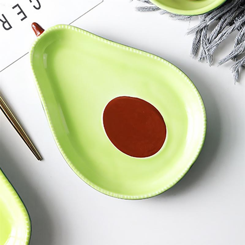 Plato de cerámica con forma de aguacate, plato delicado y duradero Adorable para servir alimentos, contenedor de alimentos, vajilla de cerámica para el hogar, 1 ud.: Assorted Color