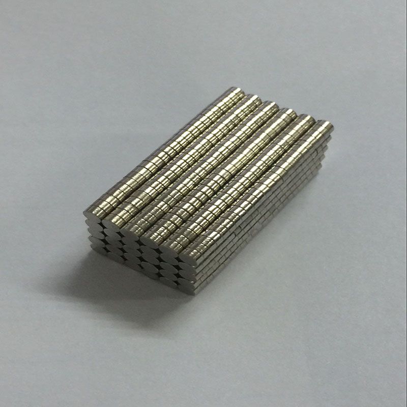 200 pcs 2x1mm N50 Mini Super Sterke Neodymium Magneten Zeldzame Aarde Ronde Magneet магнит Voor Ambachten Modellen koelkast Steken