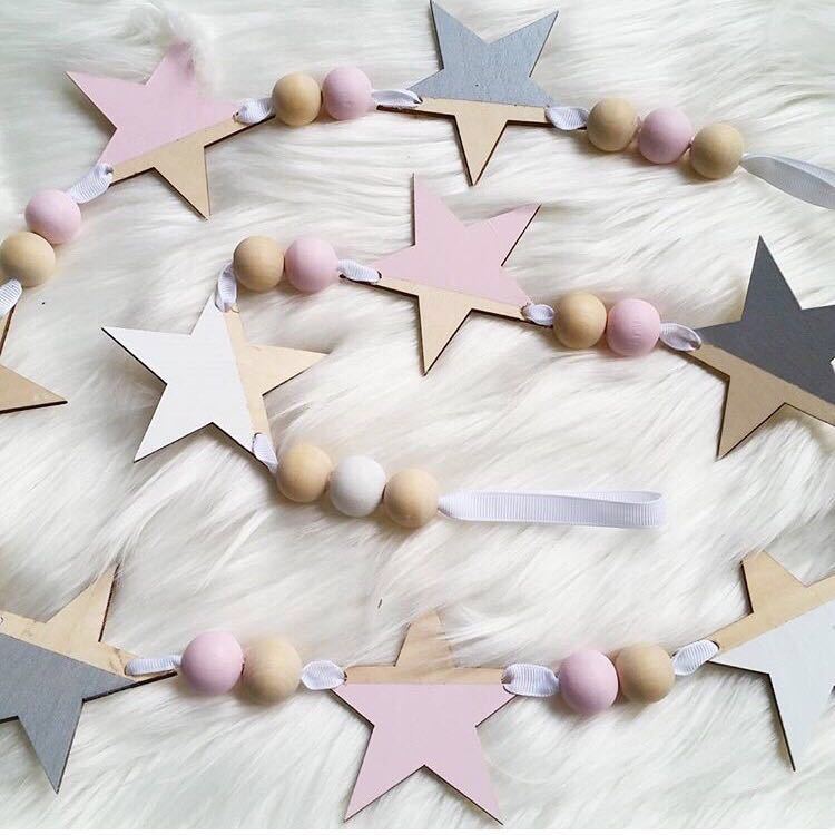 Ins Nodic Wooden Stars String Ornaments Newborn Baby In The Crib Infant Room Wall Decor Photography Props Baby Bedroom Decor