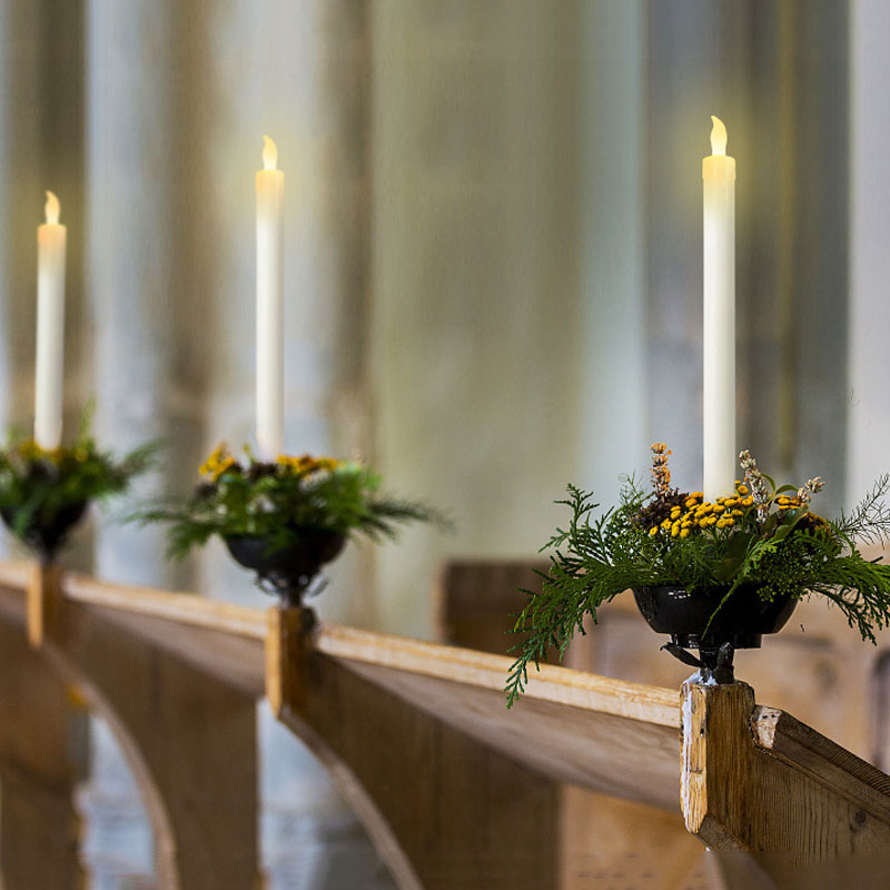 6 velas cónicas LED sin llama con luz amarilla parpadeante con interruptor de empuje, velas eléctricas para decoración de boda