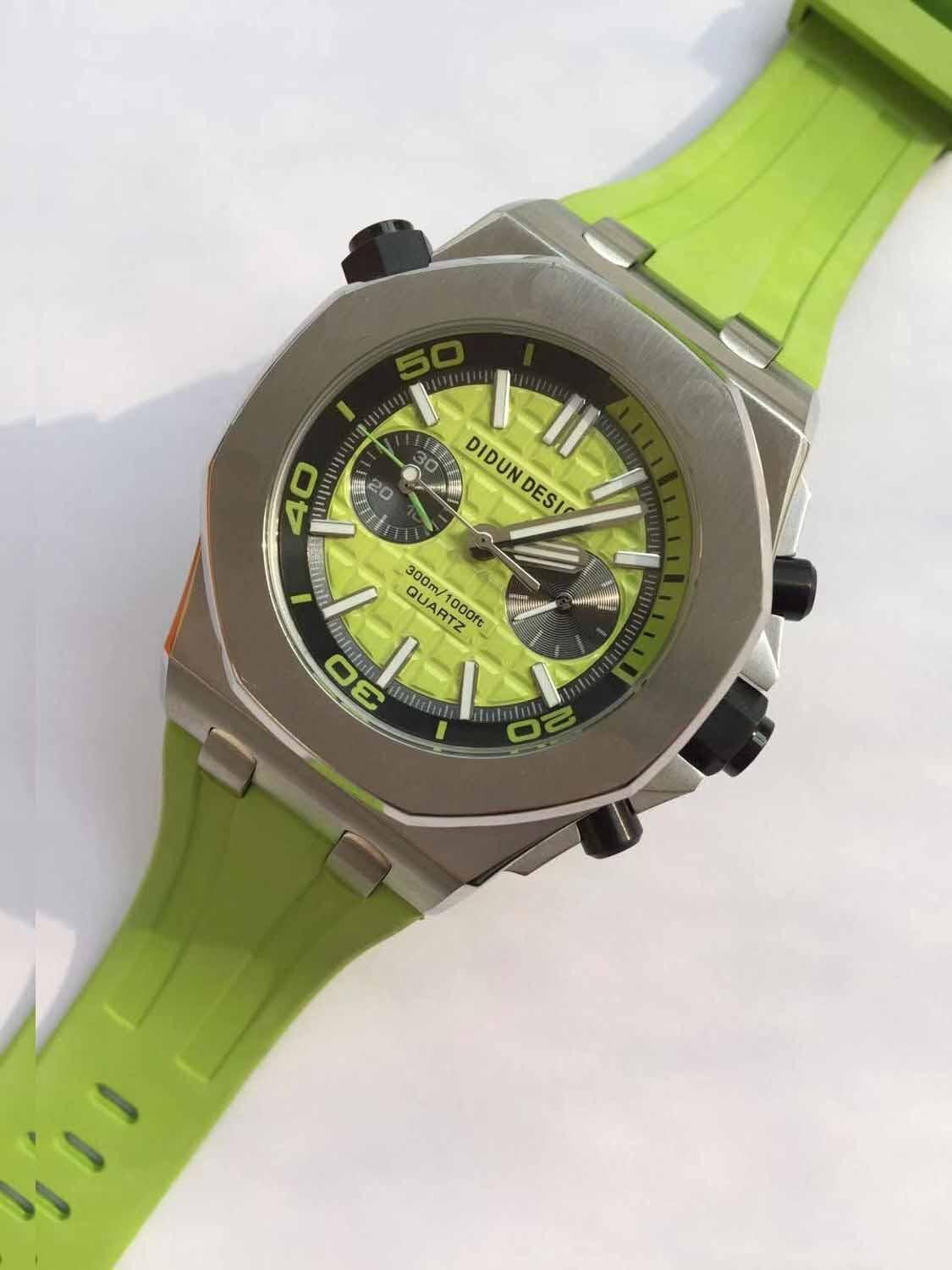 Didun Horloges Mannen Luxe Horloges Heren Staal Quartz Horloges Mannen Dress Bedrijvengids Horloge Lichtgevende Horloge 30M Waterbestendig: GREEN