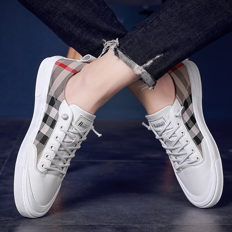 Comfortable Walking Damping Men Shoes Soft Breathable Casual Shoes Sneakers Men's Lightweight Outdoor Trendy Shoes