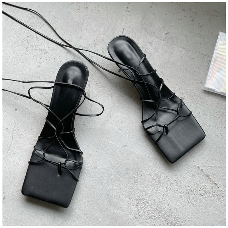 SUOJIALUN Women Sandals Thin Low Heel Lace Up Rome Sandal Summer Gladiator Casual Sandal Narrow Band Shoes Big Size 40: Black / 37