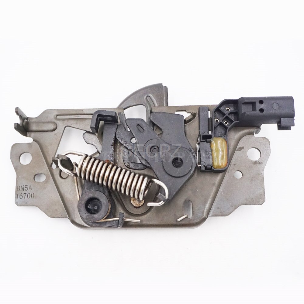 Closing the Hood Car Block Catch BM5A16700BG Bonne... Grandado