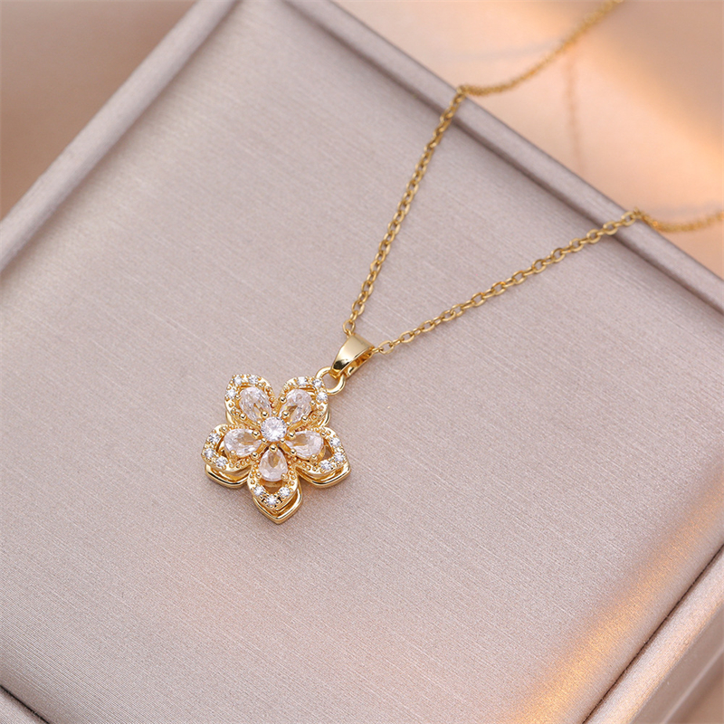 Collar con colgante de flor romántica de circón brillante para mujer, gargantilla de flores giratoria chapada en oro, joyería de lujo para de boda para niñas: Color acero