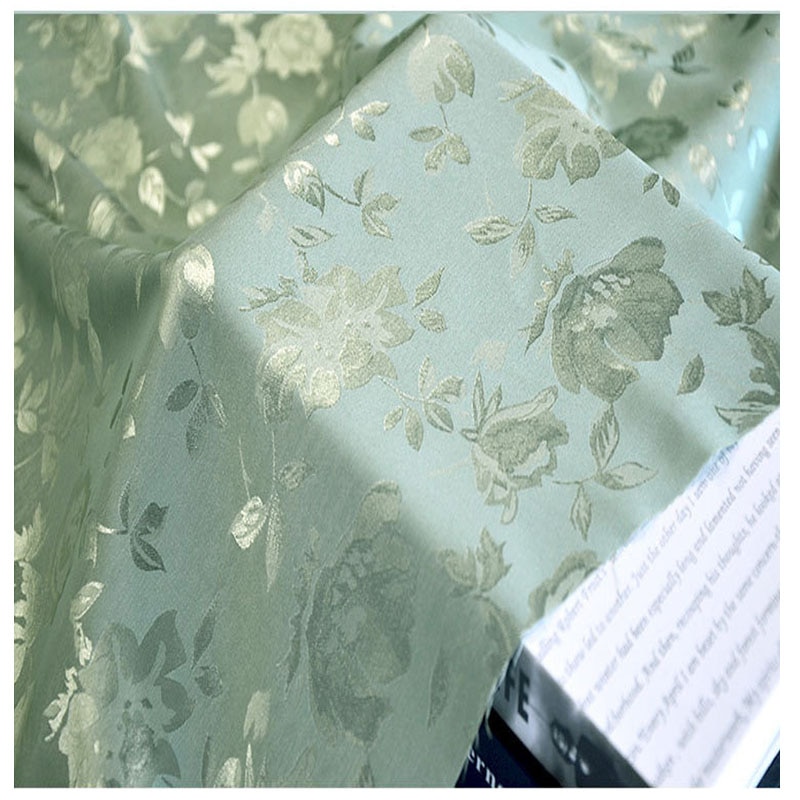 China tela de satén de poliéster jacquard tela para coser vestido de noche de boda de diy ropa lolita