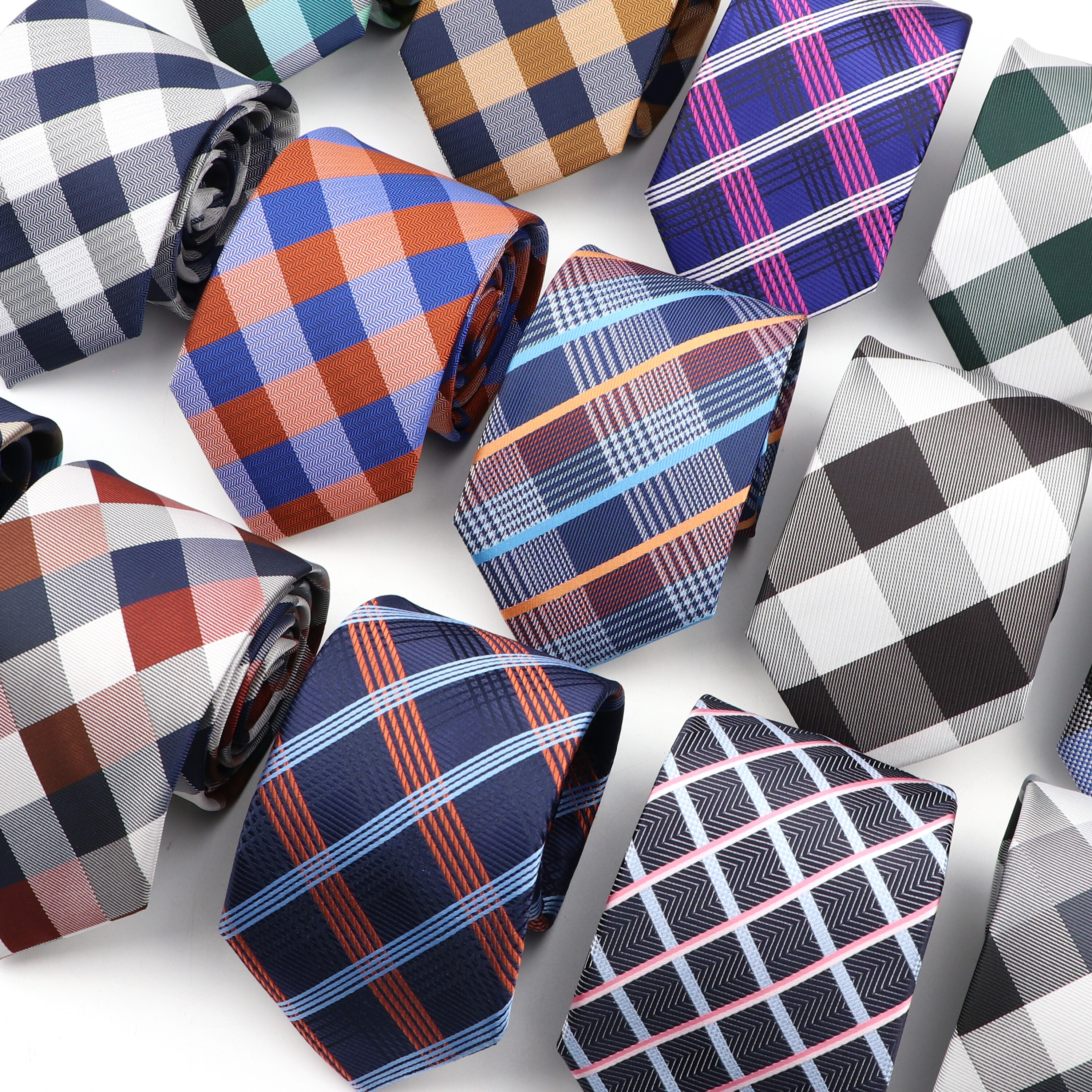 Neue männer Klassische Plaid Krawatte Luxus Streifen 8cm Jacquard Krawatte Alle-Spiel Krawatte Für Geschäft Hochzeit Party täglichen Verschleiß Zubehör