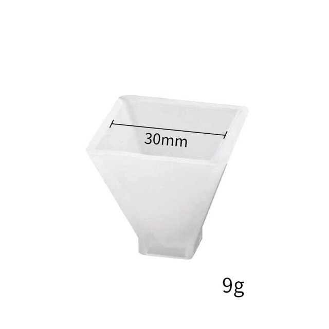 DIY Pyramid Cube Silicone Mold Candle Moulds Diamond Geometry Tool Triangular Pyramid Epoxy Resin Molds Candle Making Supplies: Pyramid 30x30x30mm