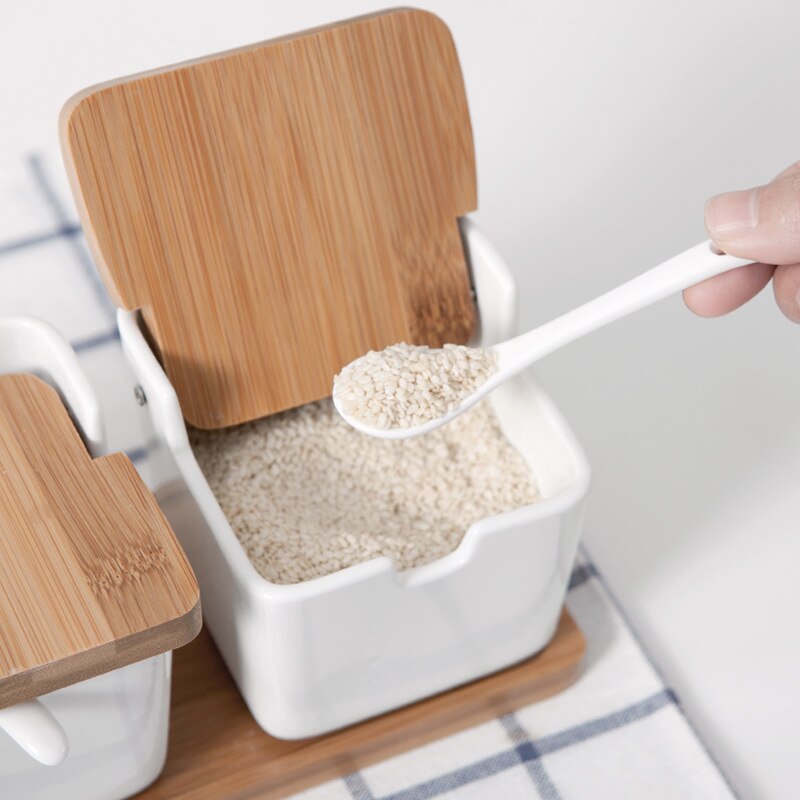 Japansk stil husholdning keramisk krydderflaske sett krydderboks kjøkken salt shaker med bambus lokk skje firkantet lagringsprodukt
