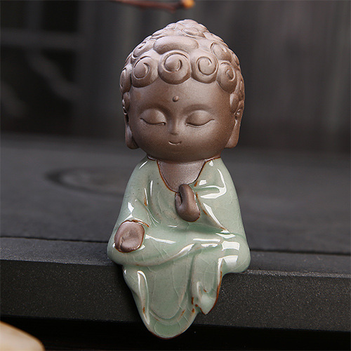 Pequeño Buda estatuas budista Tathagata bonito Buda arena cerámica té mascota accesorios budha ornamentos boutique
